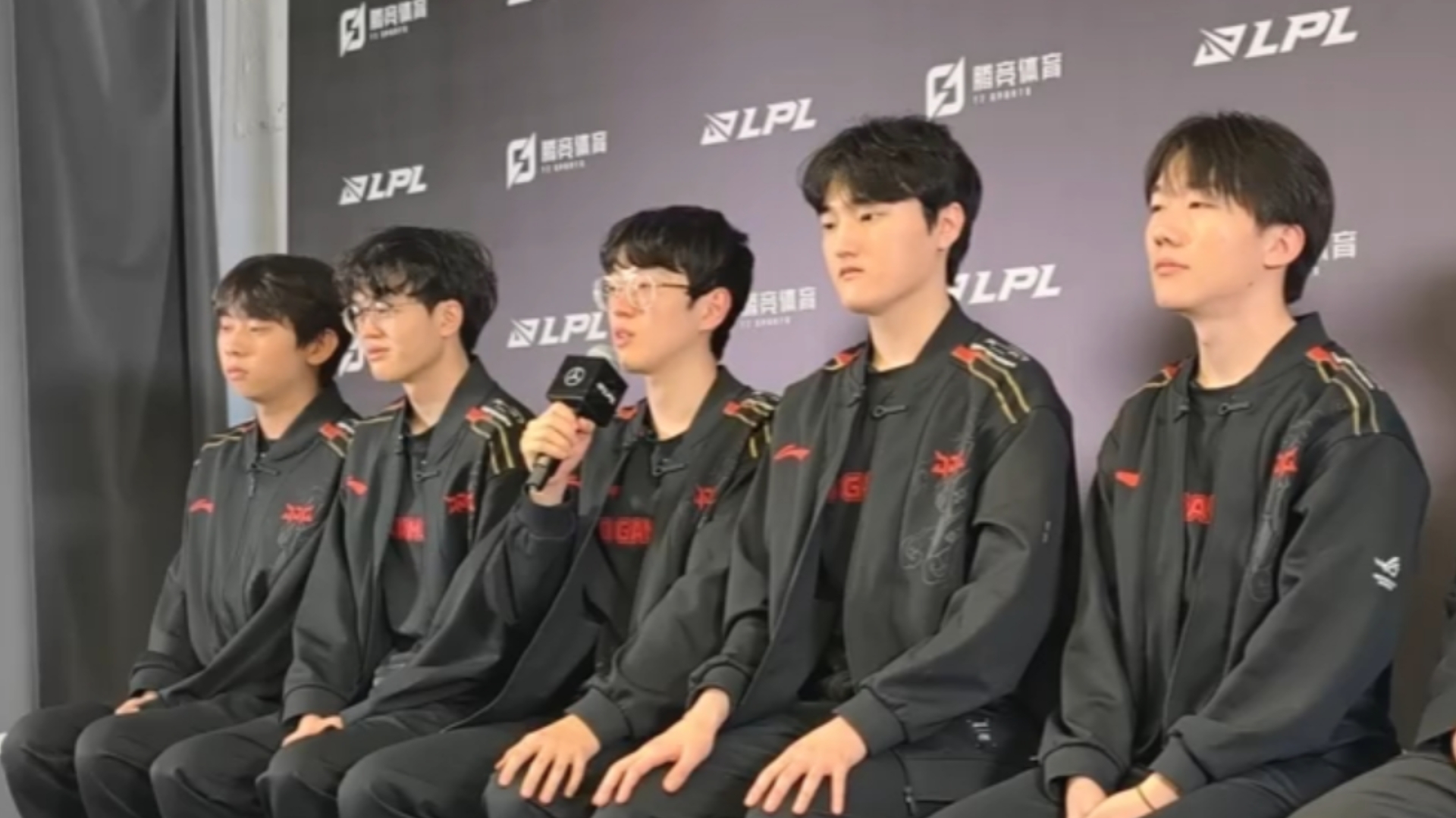 Scout在G2比赛中领先优势明显，夺冠引发热议！